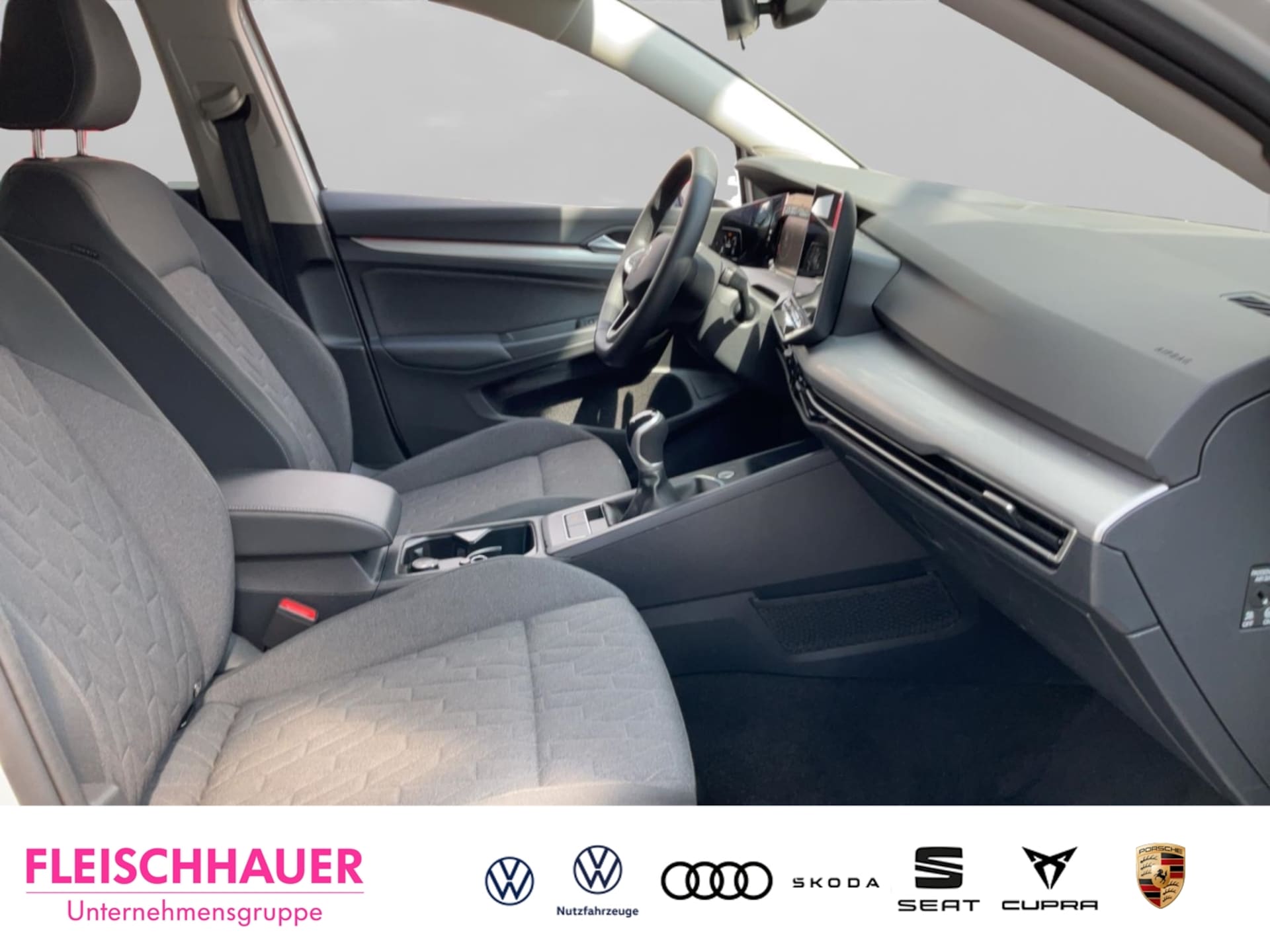 Volkswagen Golf Life