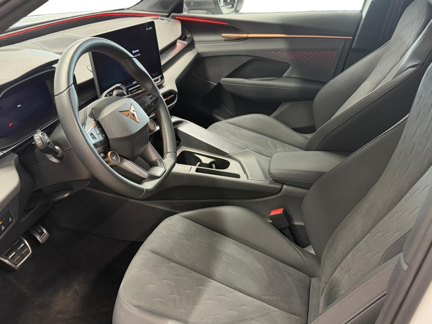 CUPRA Terramar 1.5 eTSI DSG 110 kW (150 CV) — photo 10