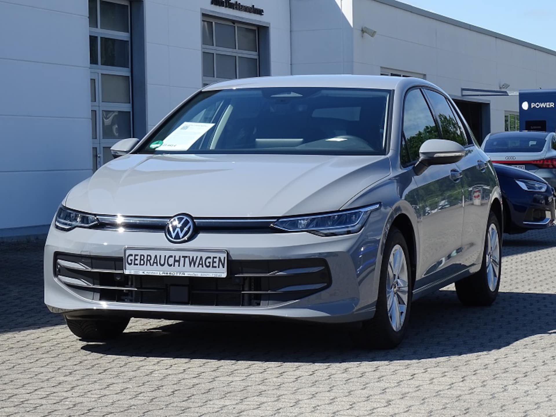 Volkswagen Golf Life
