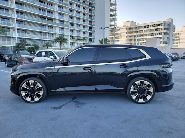 2023 BMW XM