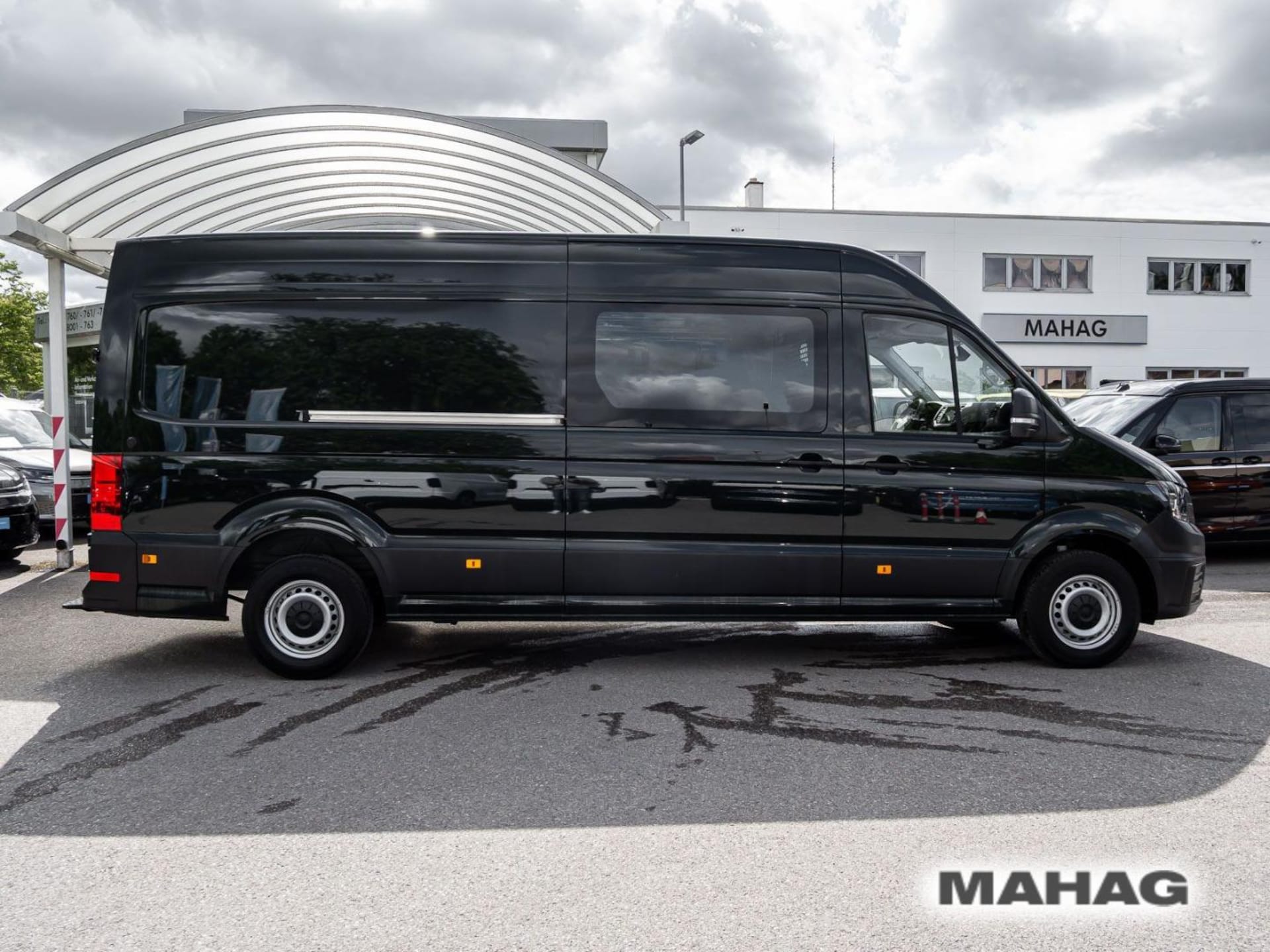 Volkswagen Crafter Kasten langer Radstand