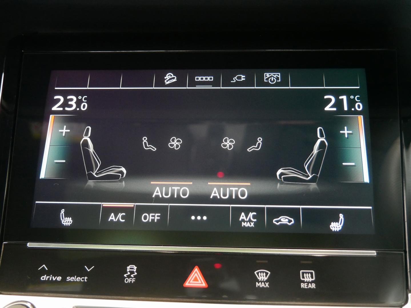 Image about Audi e-tron Sportback 55 quattro S line 300,00 kW