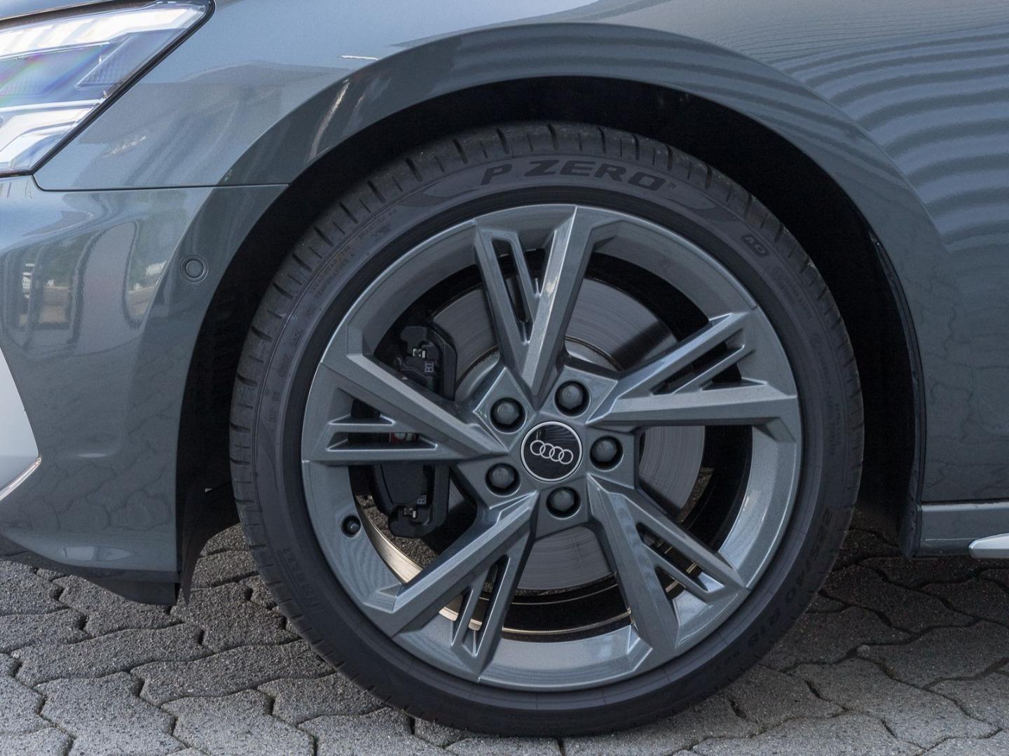 Image about Audi S3 Limousine TFSI quattro S tronic