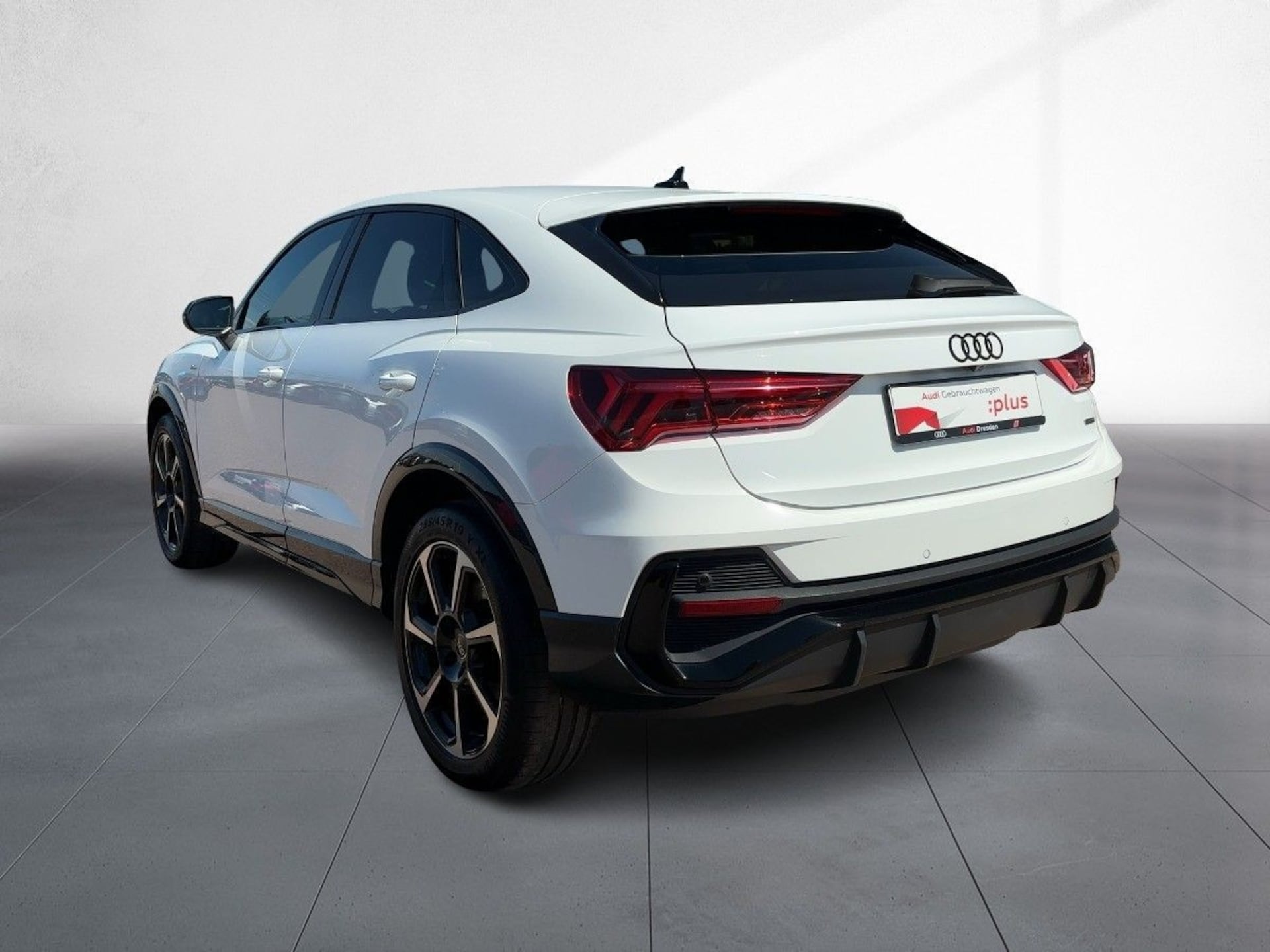 Audi Q3 Sportback S line