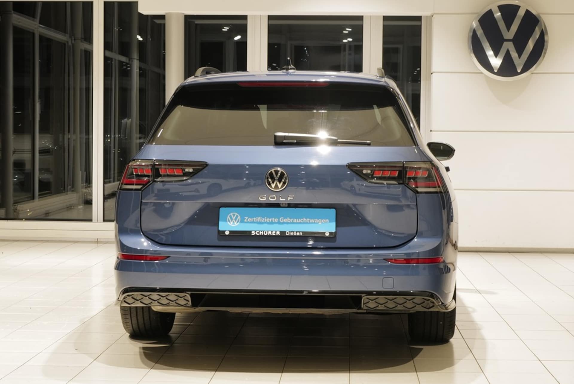 Volkswagen Golf Variant R-Line