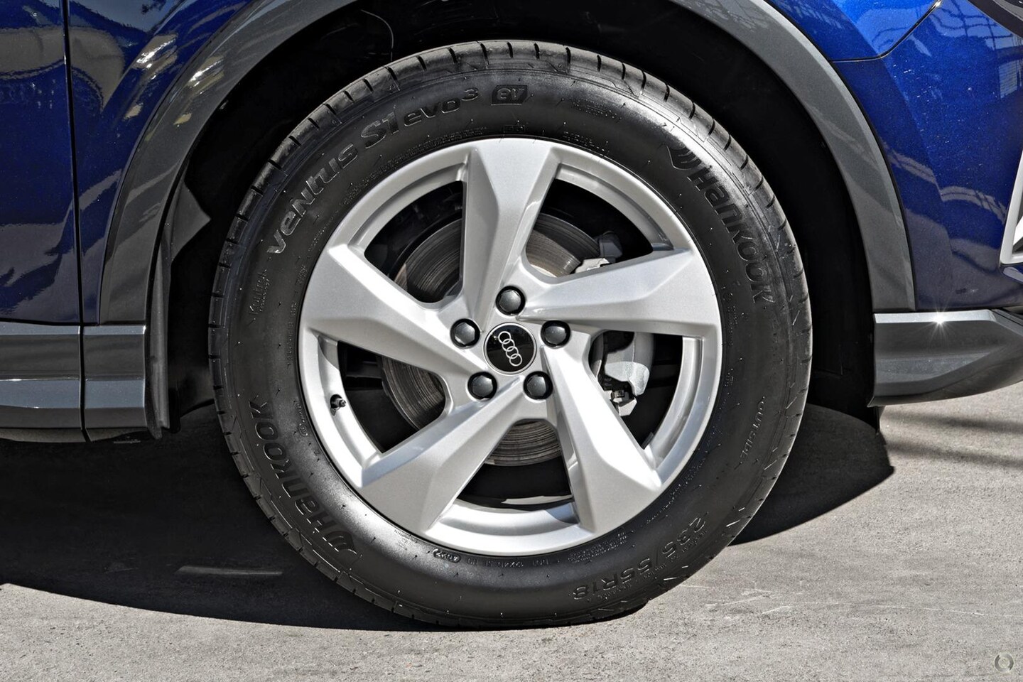 Image about Audi Q3 35 TFSI S tronic