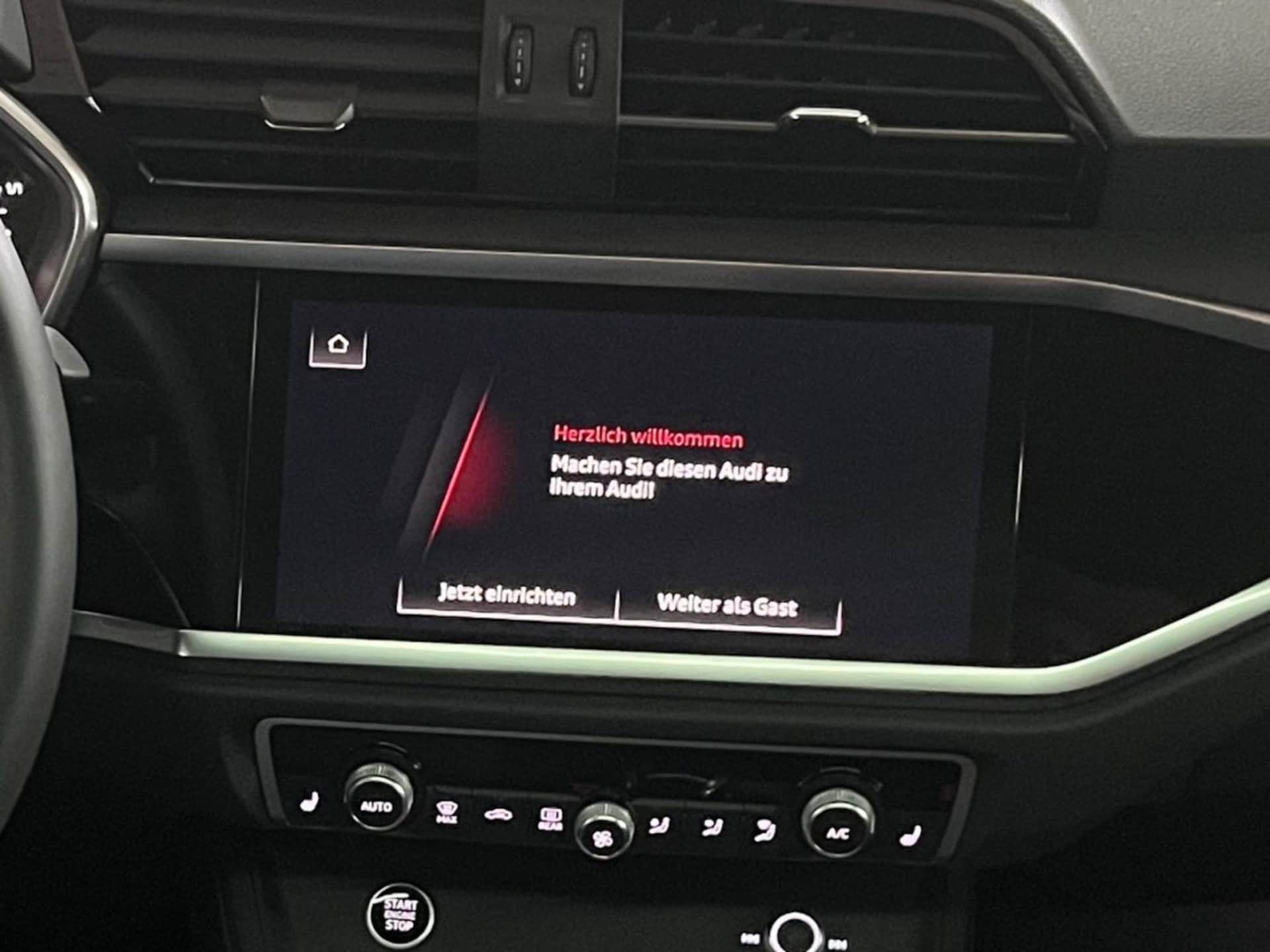 Audi Q3 Sportback S line