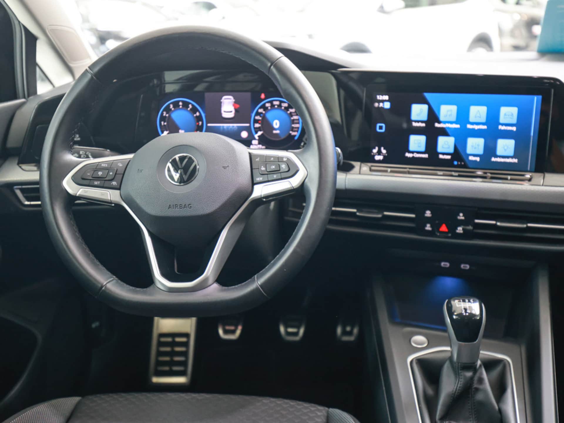 Volkswagen Golf Active