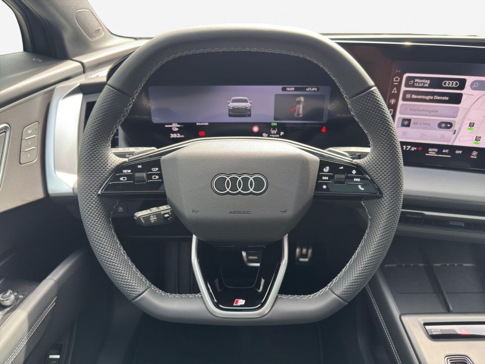 Audi Q4 Sportback e-tron – Bild 8