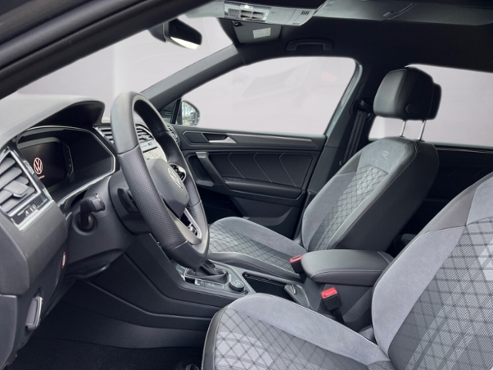 Volkswagen Tiguan Allspace – Bild 10