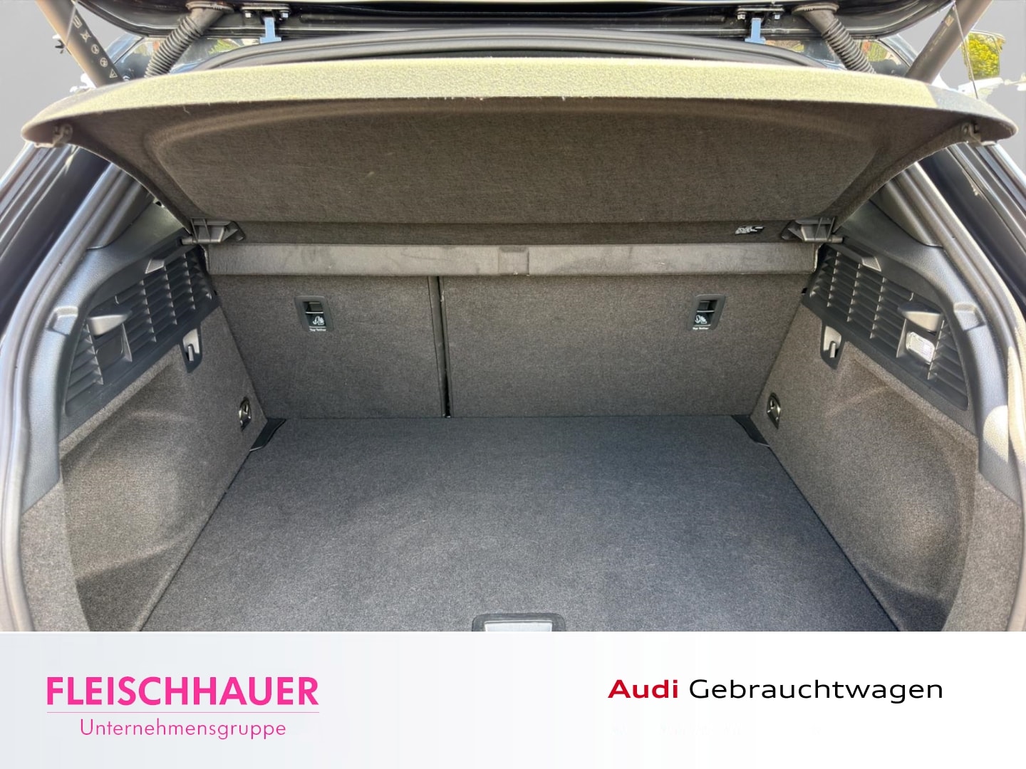 Bild über Audi Q2 advanced 35 TFSI S tronic - für weitere Informationen kontaktieren Sie den Audi Partner