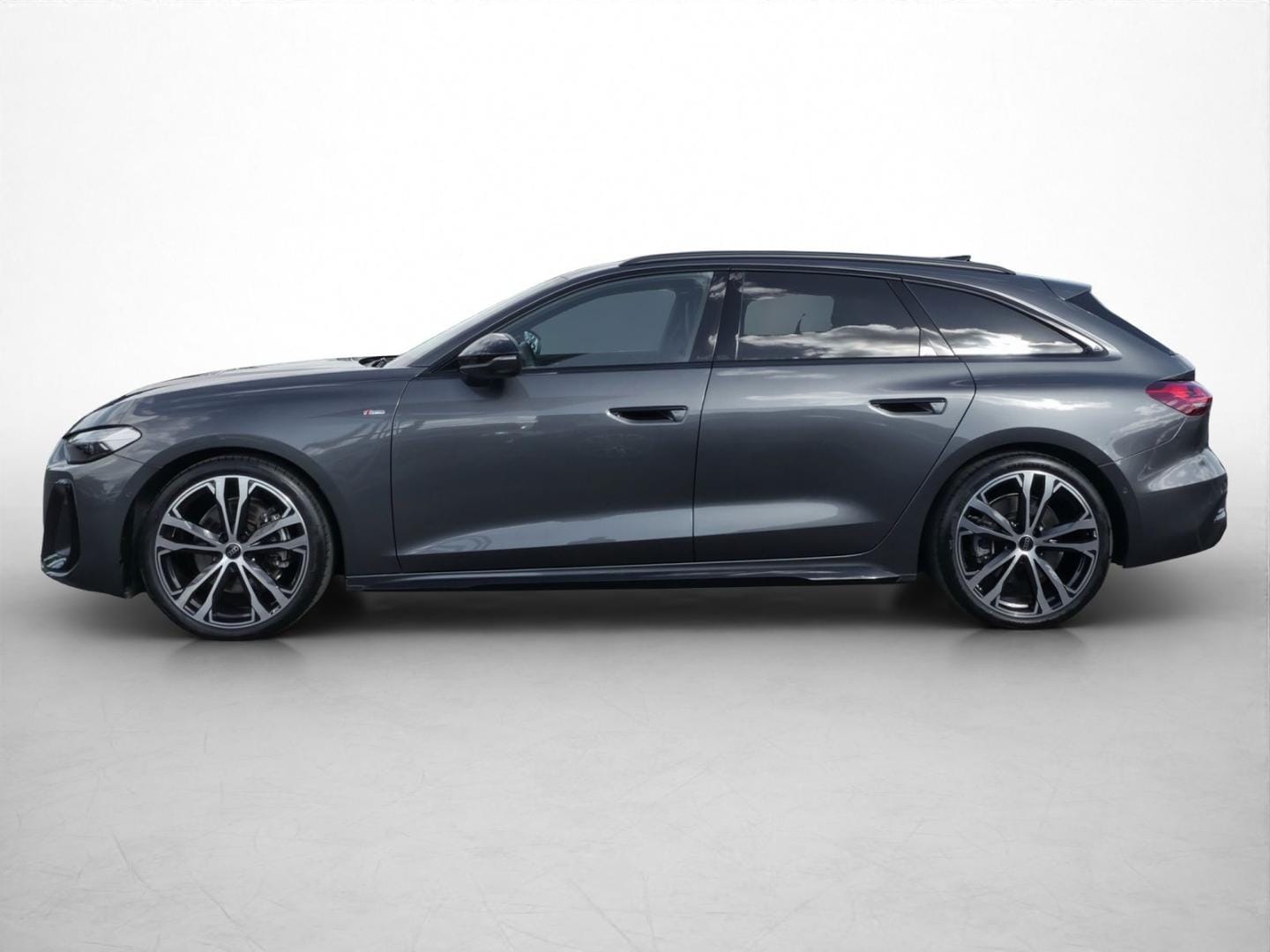 Bild über Audi A5 Avant TDI quattro 150 kW S tronic - für weitere Informationen kontaktieren Sie den Audi Partner