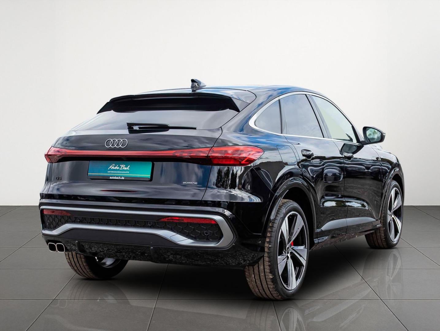 Bild über Audi Q5 Sportback TDI quattro 150 kW S tronic - für weitere Informationen kontaktieren Sie den Audi Partner