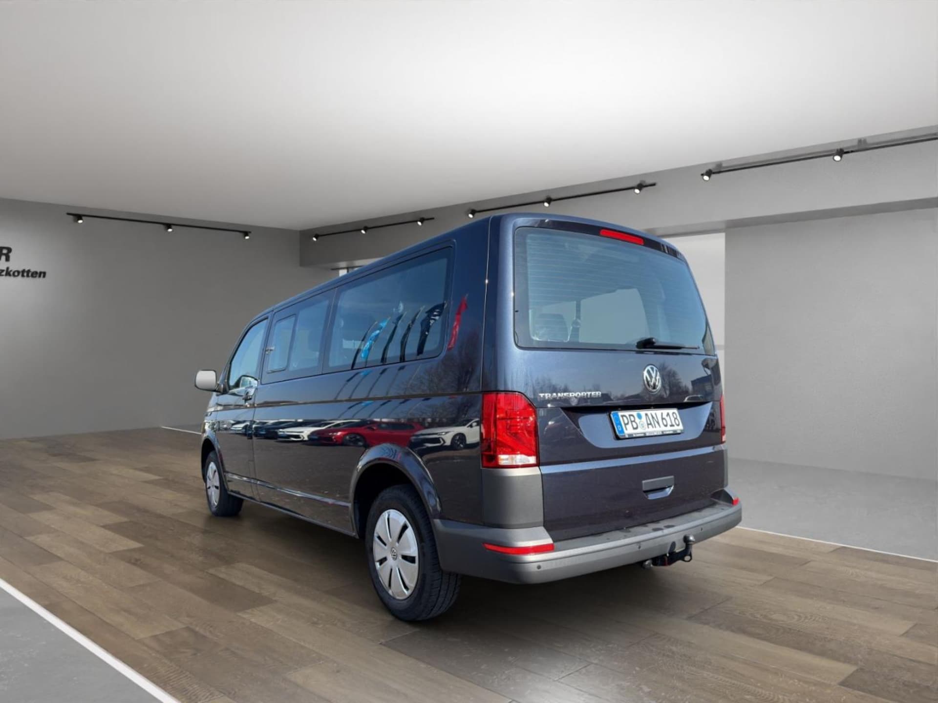 Volkswagen T6.1 Transporter Kombi langer Radstand