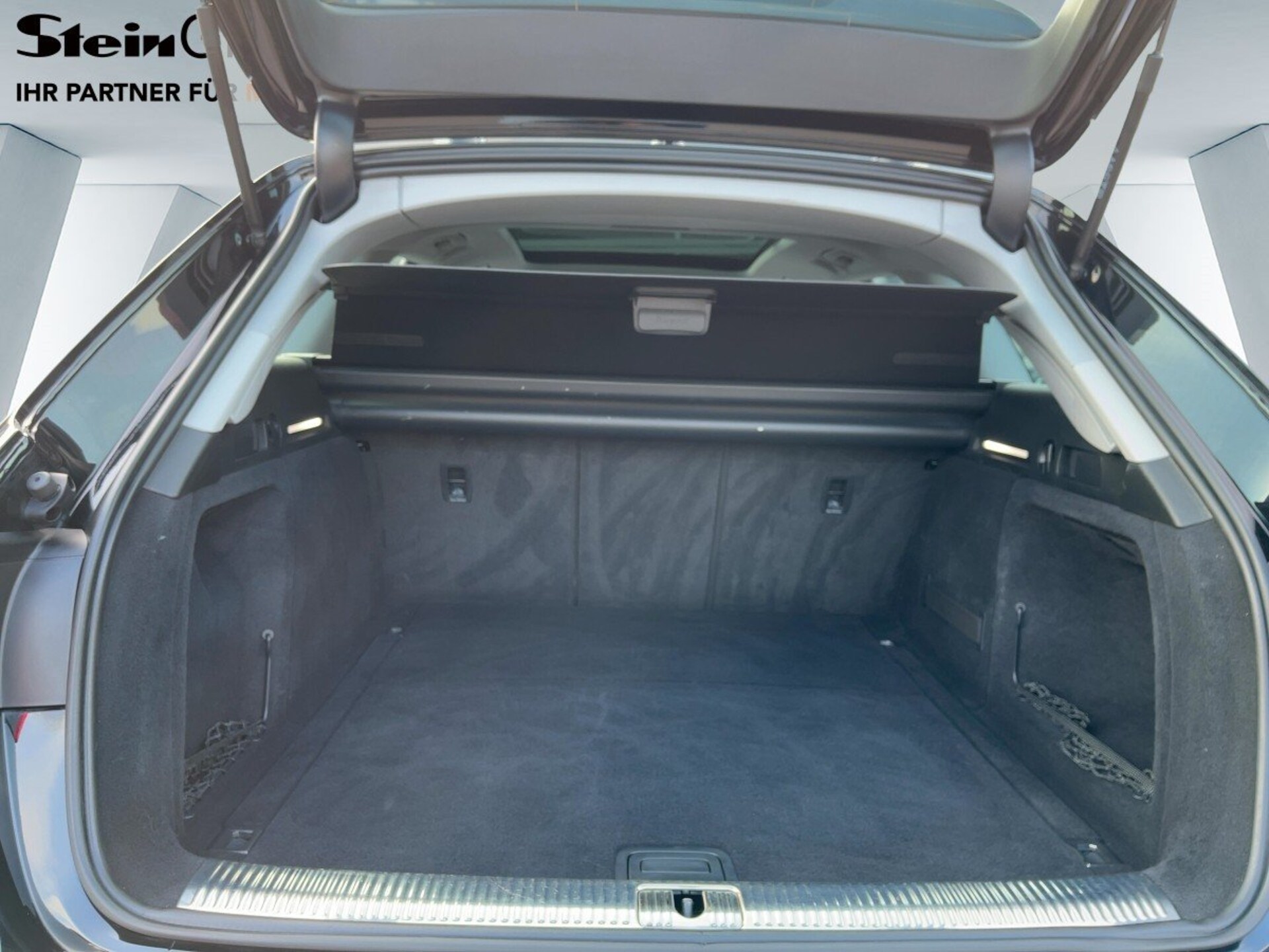 Audi A4 Avant Advanced