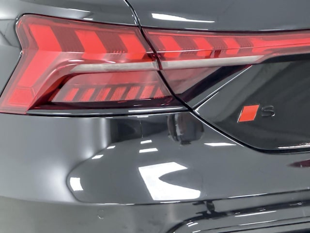 2026 Audi S e-tron GT Prestige - Photo 25
