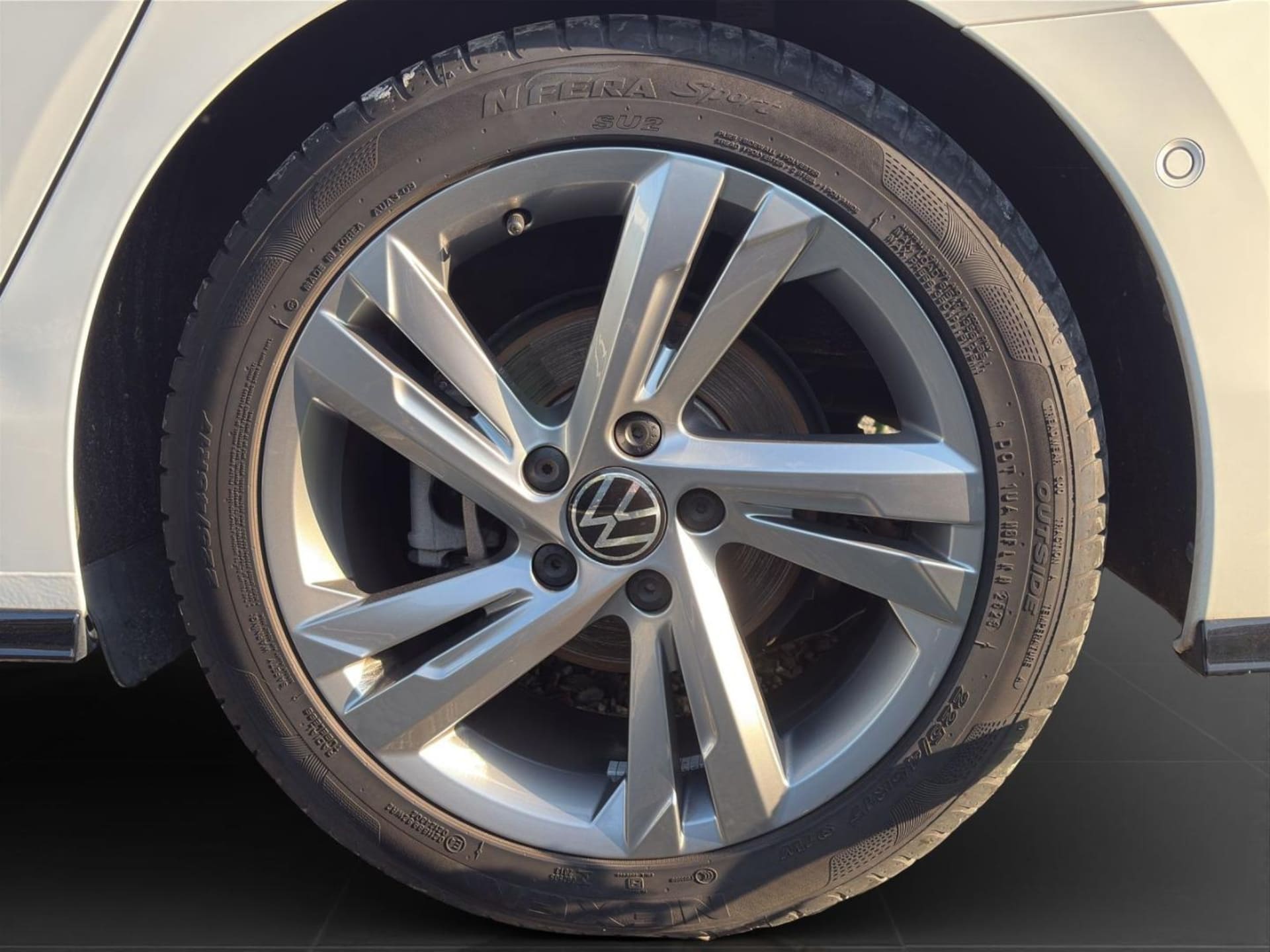Volkswagen Golf Variant R-Line