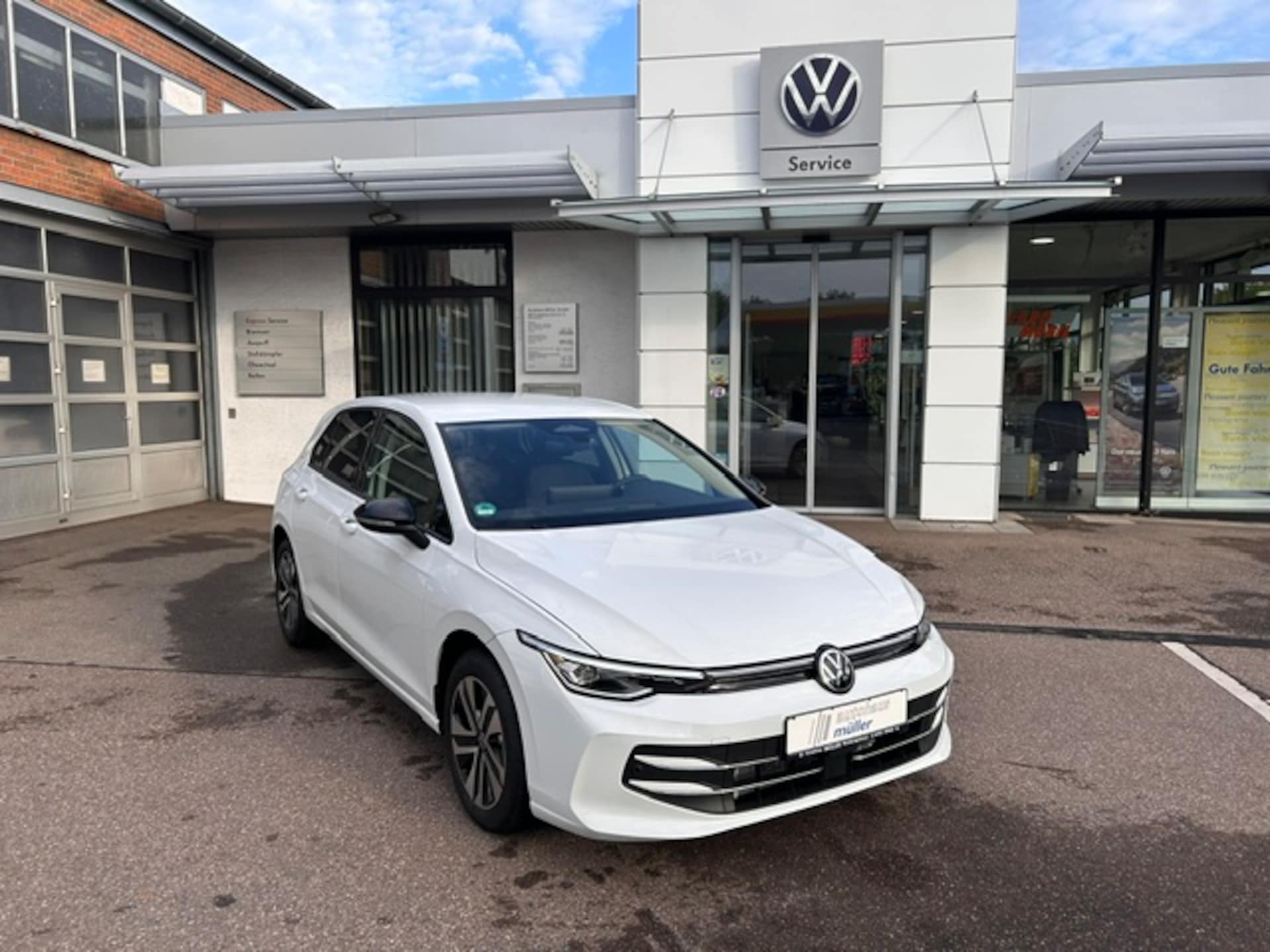 Volkswagen Golf Life
