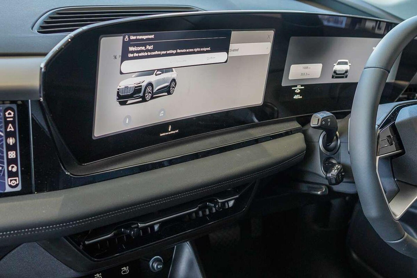 Image about Audi Q6 SUV e-tron e-tron