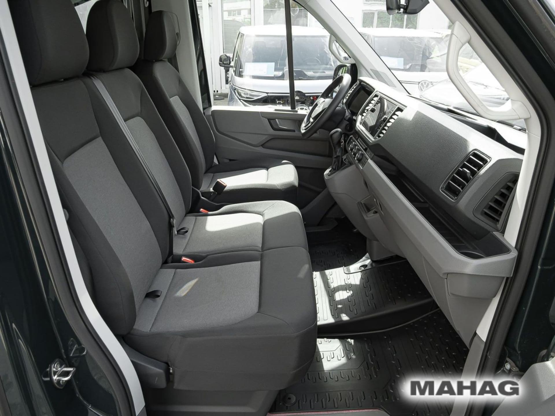 Volkswagen Crafter Kasten langer Radstand