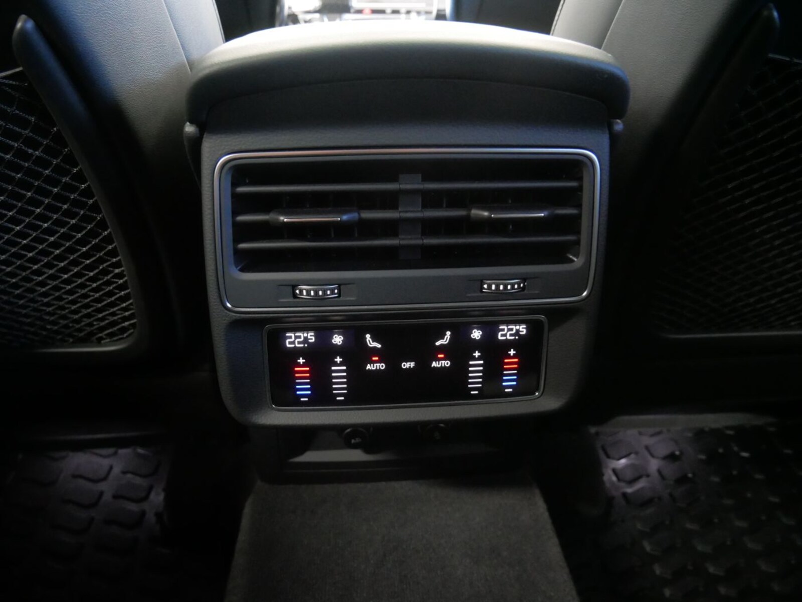 Audi Q7 – Bild 14