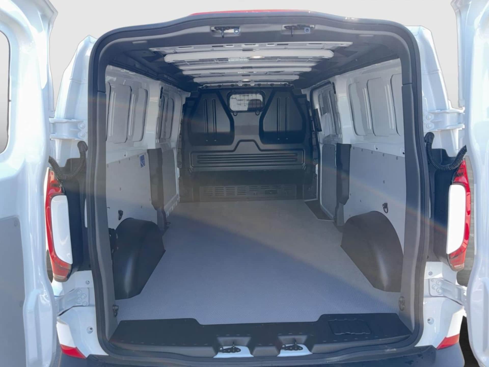 Volkswagen Transporter Kasten langer Radstand