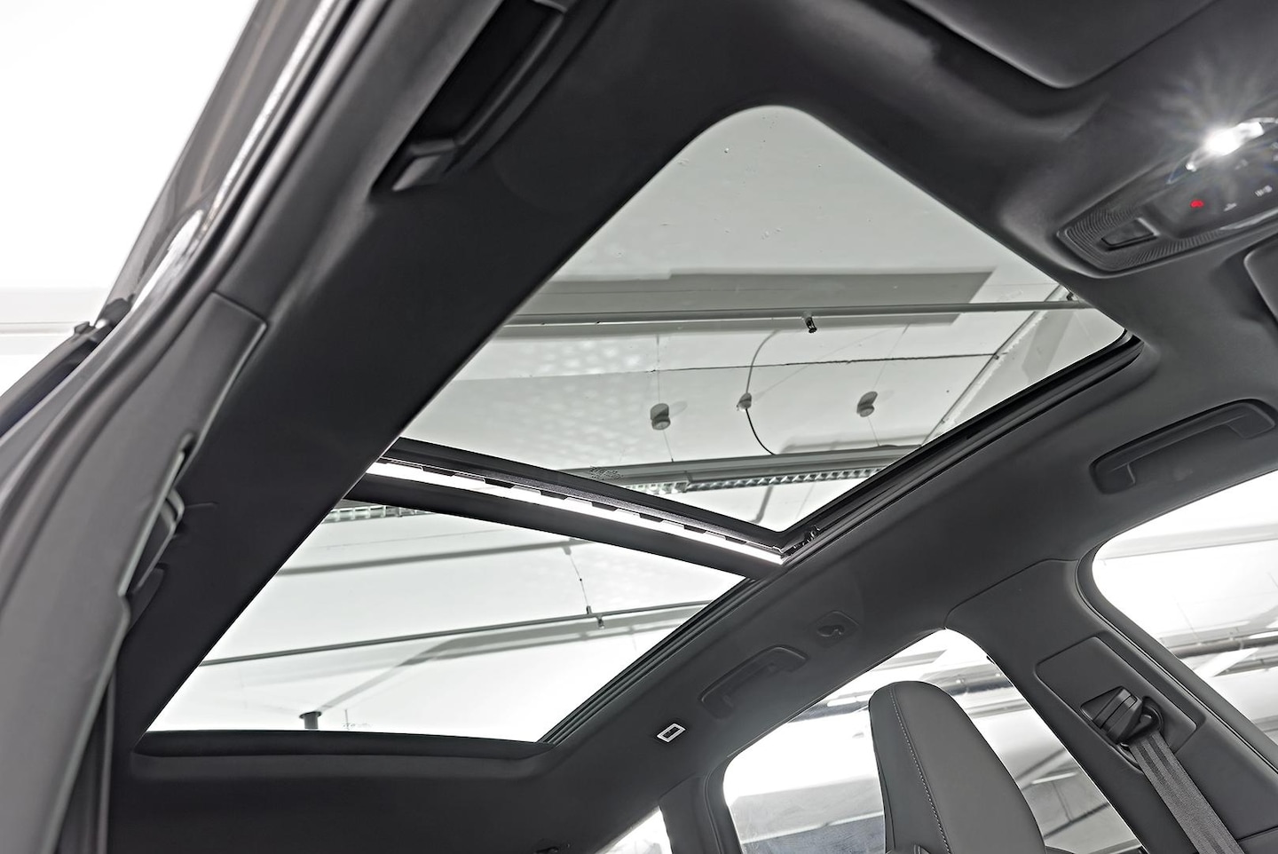 Image about Audi Q6 SUV e-tron e-tron quattro