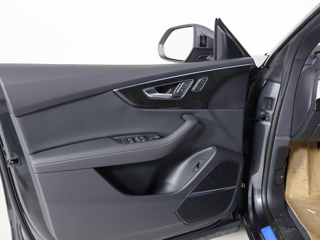 2026 Audi Q8 Premium Plus - Photo 21