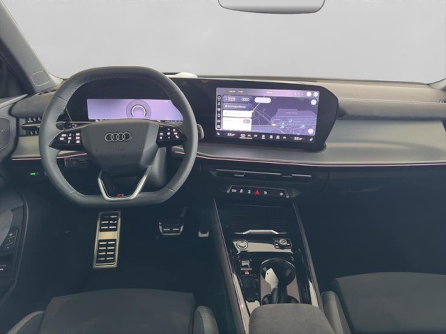 Bild über Audi Q3 SUV TFSI quattro 195 kW S tronic - für weitere Informationen kontaktieren Sie den Audi Partner