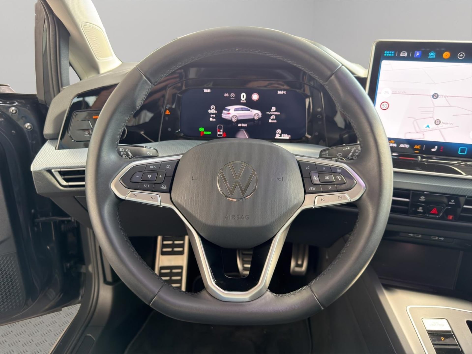 Volkswagen Golf Life