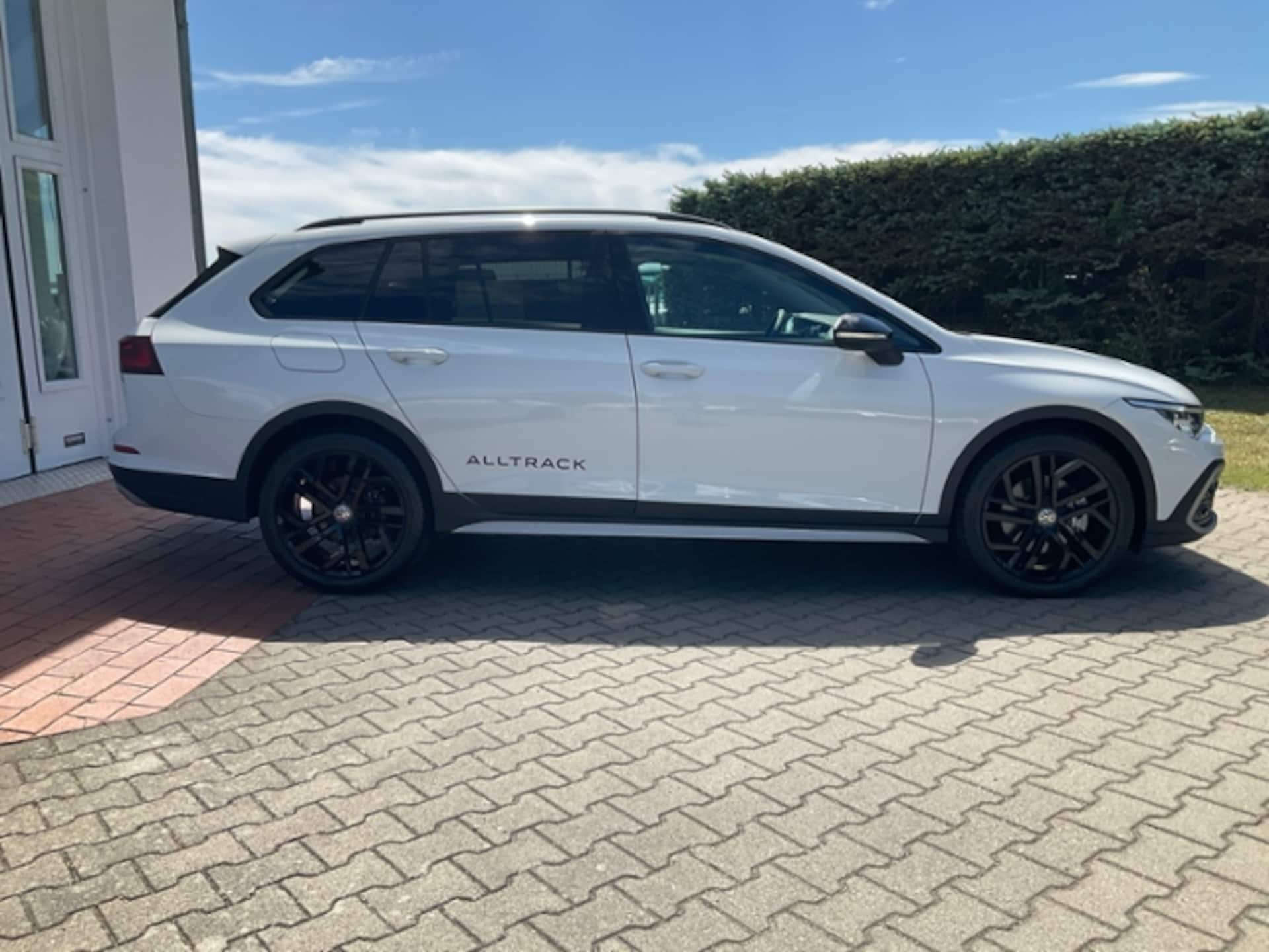 Volkswagen Golf Variant Alltrack