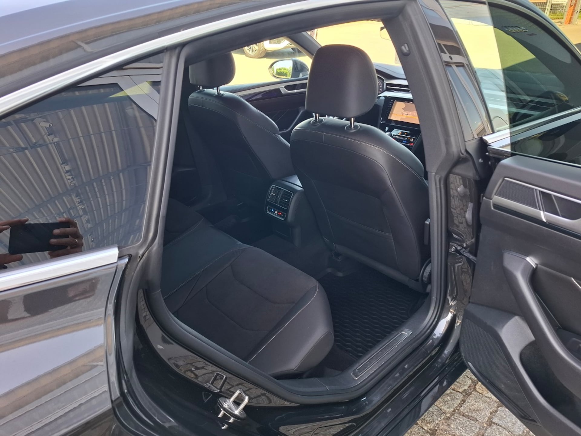 Volkswagen Arteon R-Line