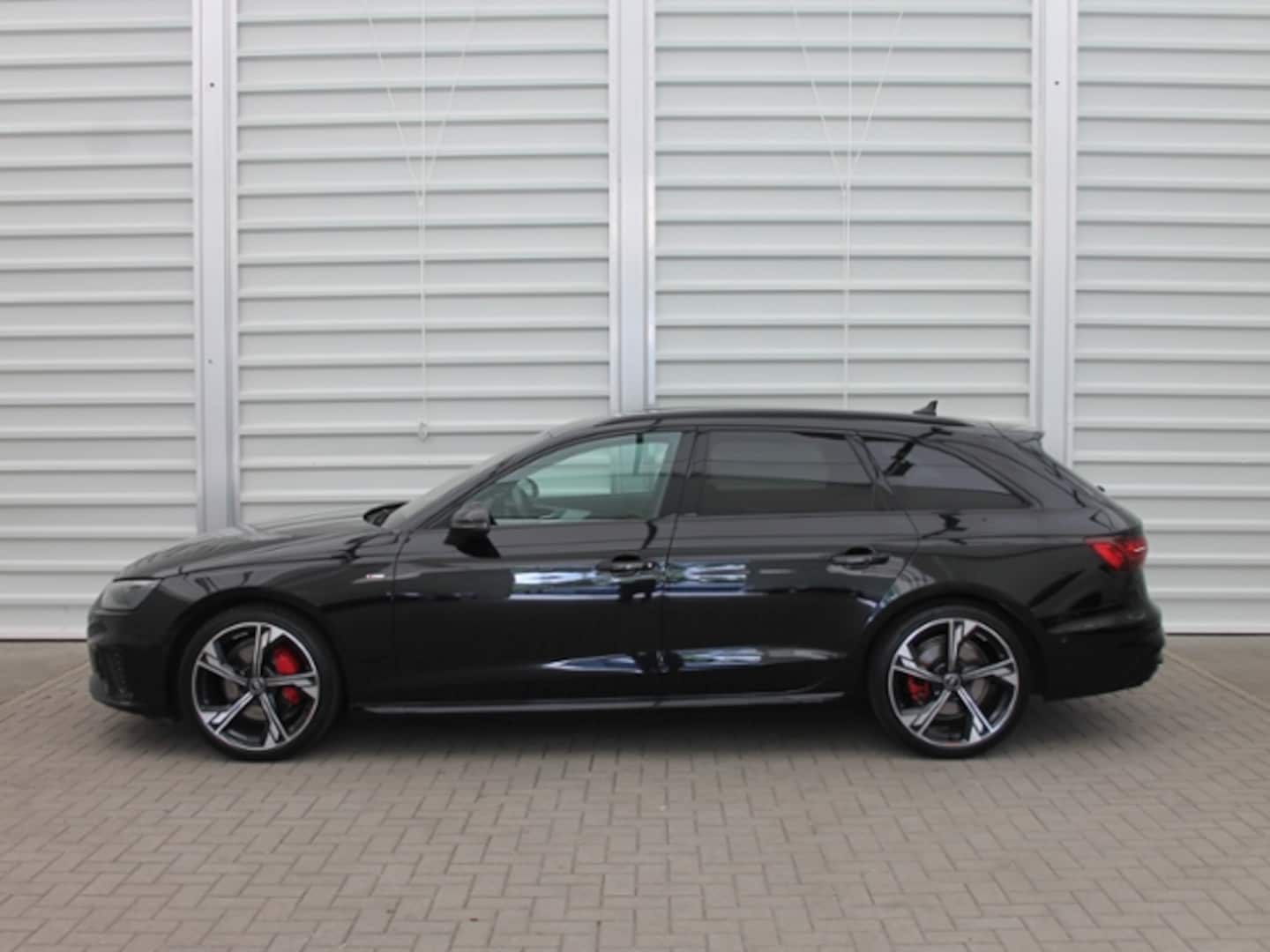 Bild über Audi A4 Avant S line 40 TDI S tronic - für weitere Informationen kontaktieren Sie den Audi Partner
