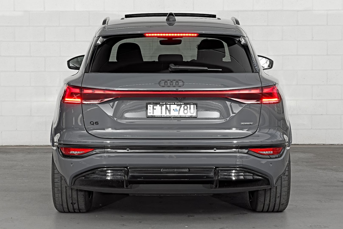 Image about Audi Q6 SUV e-tron e-tron quattro
