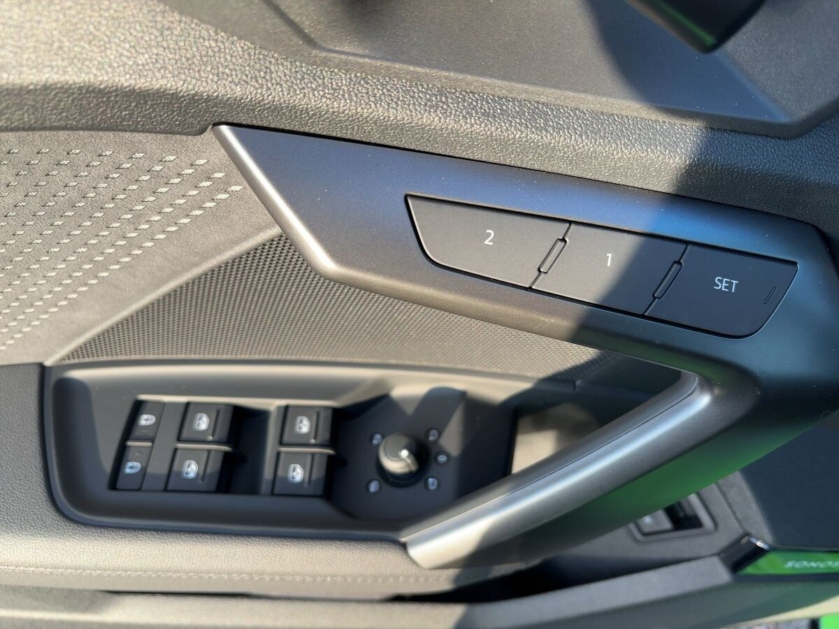 Image about Audi RS 3 Limousine TFSI quattro S tronic