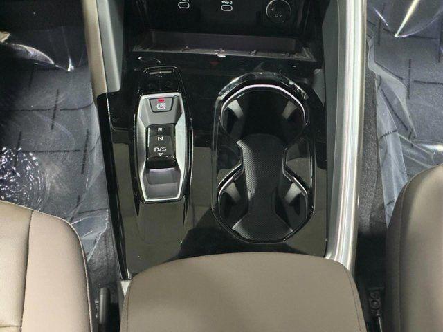 2025 Audi Q5 Premium - Photo 17