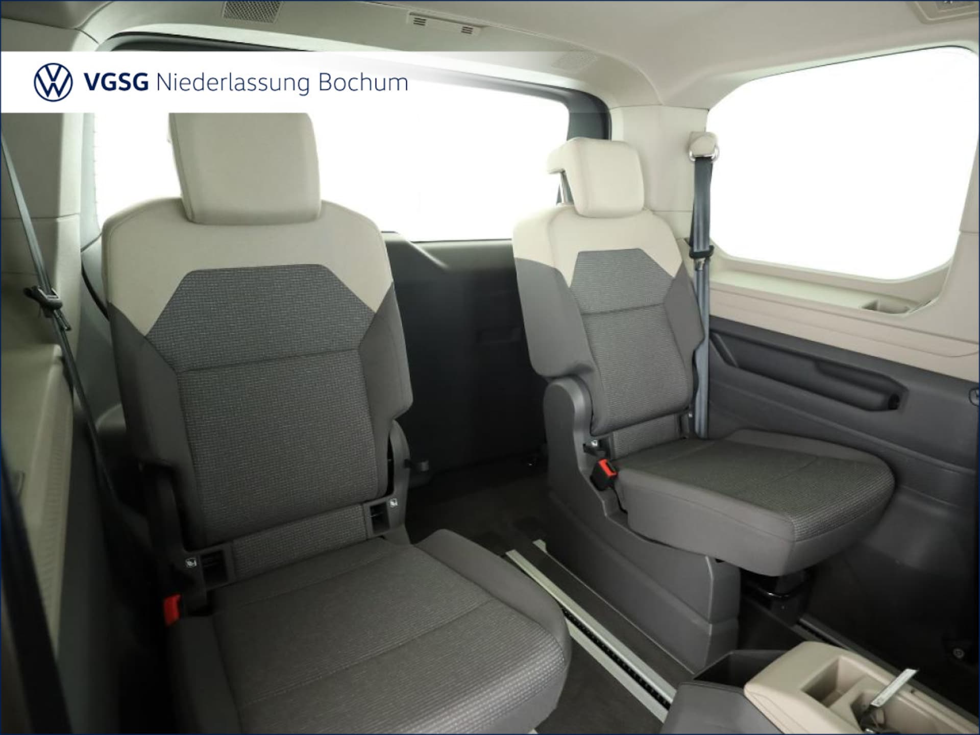 Volkswagen Multivan Basis-Modell