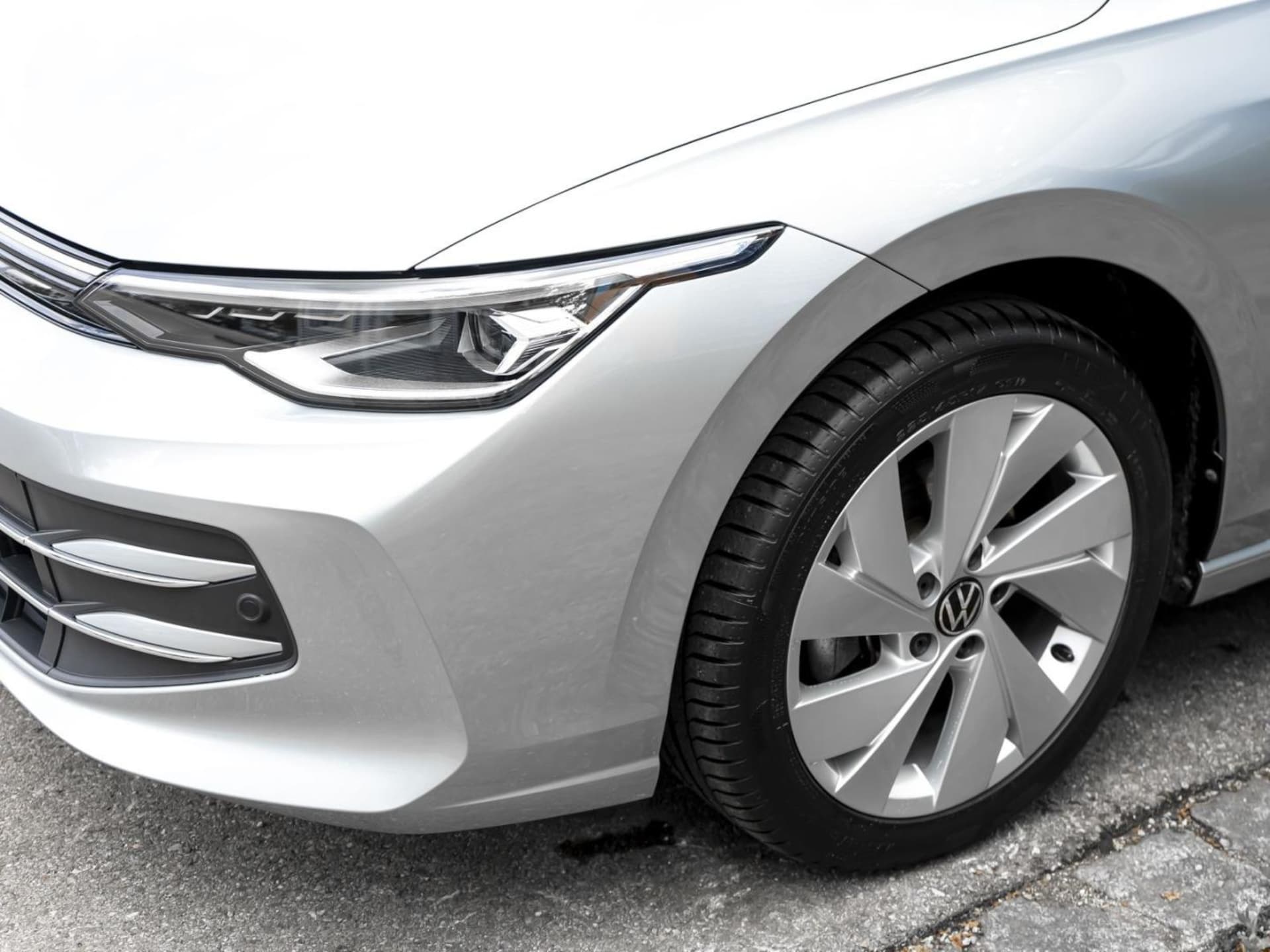 Volkswagen Golf Style