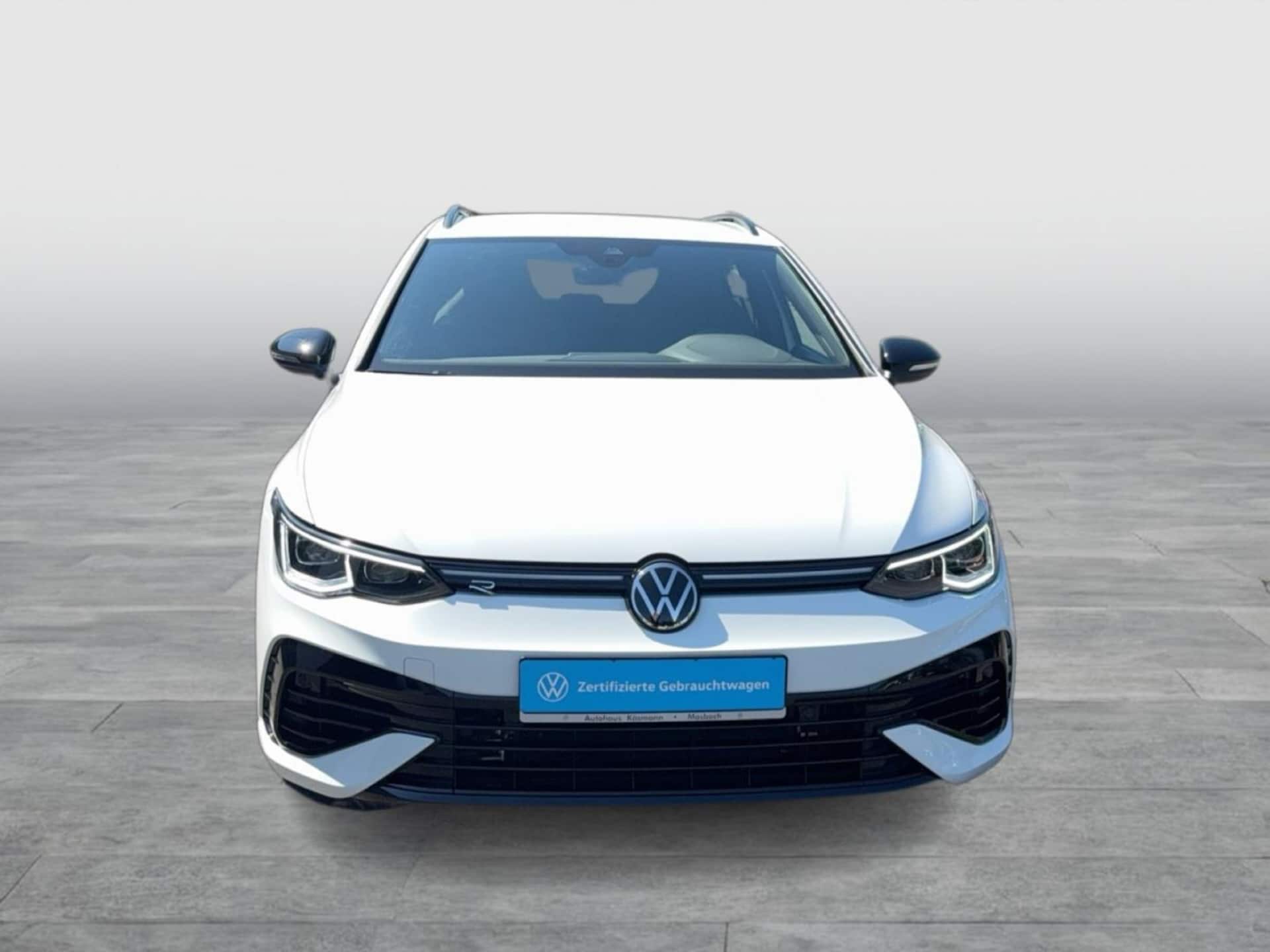 Volkswagen Golf Variant R