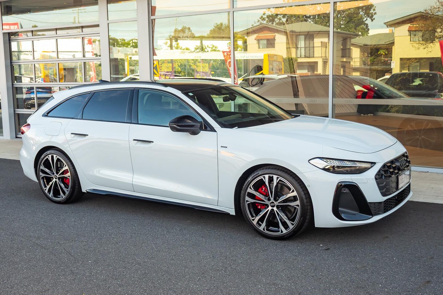 Image about Audi A5 Avant TFSI e e-hybrid quattro 270 kW S tronic