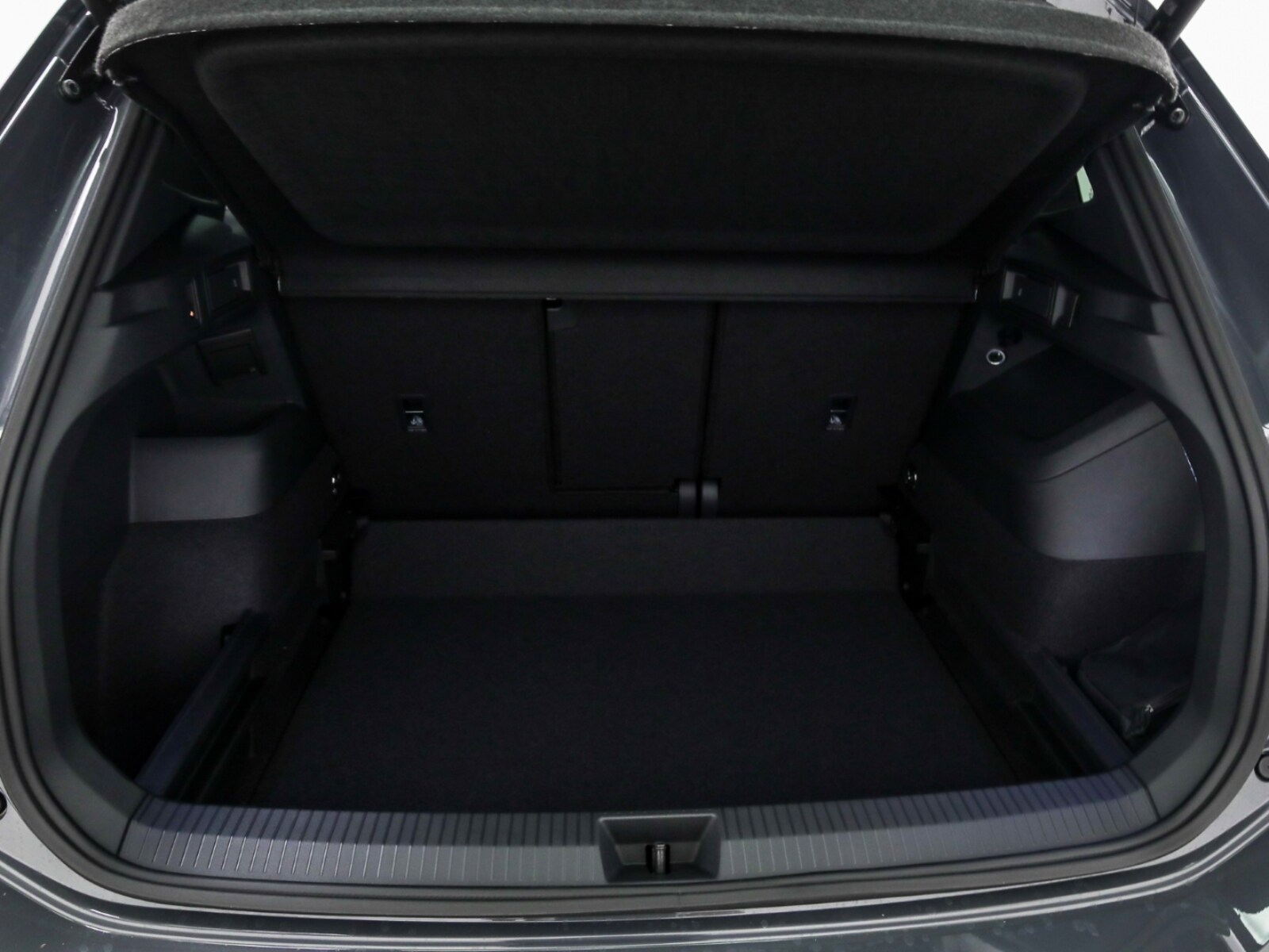 Volkswagen Tiguan – Bild 15