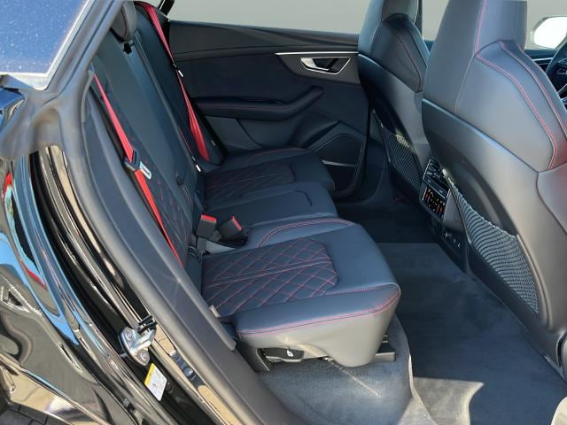 2026 Audi Q8 Prestige - Photo 13