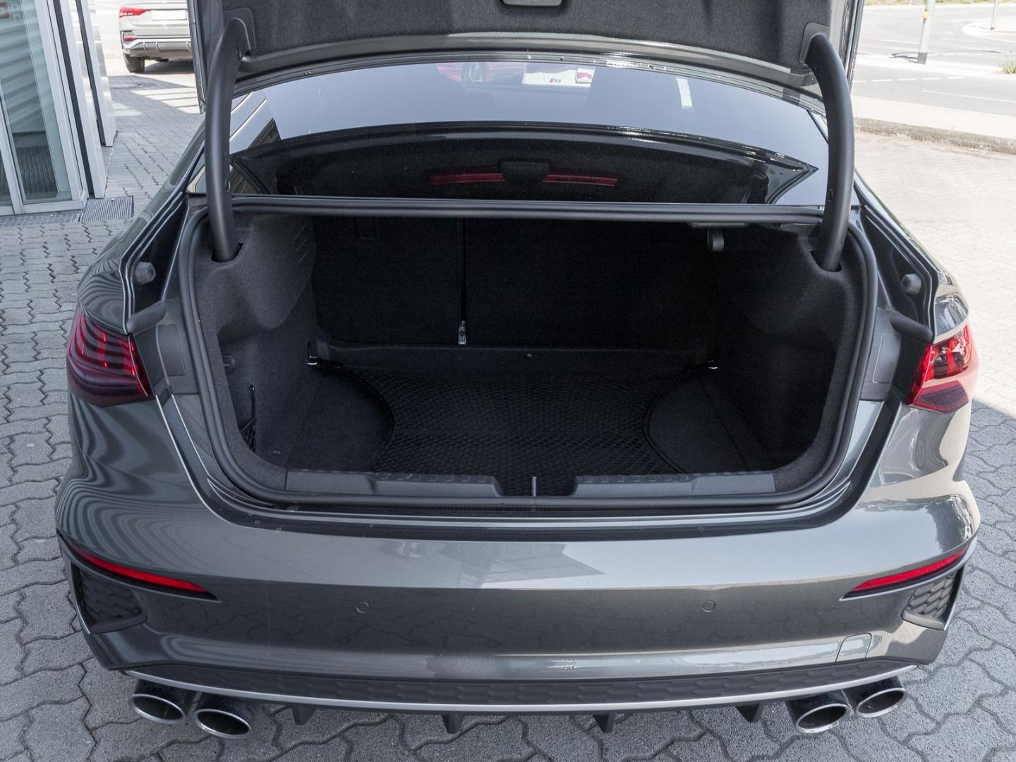 Image about Audi S3 Limousine TFSI quattro S tronic