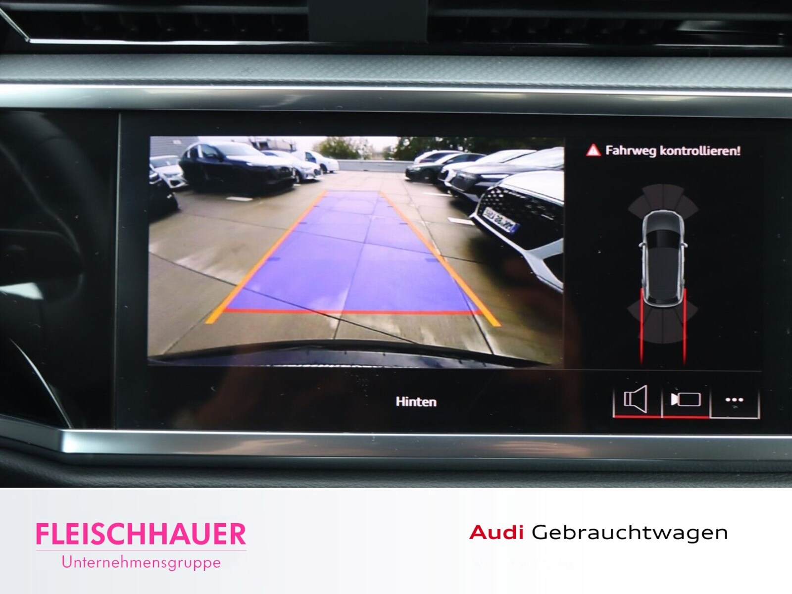 Audi Q3 – Bild 13