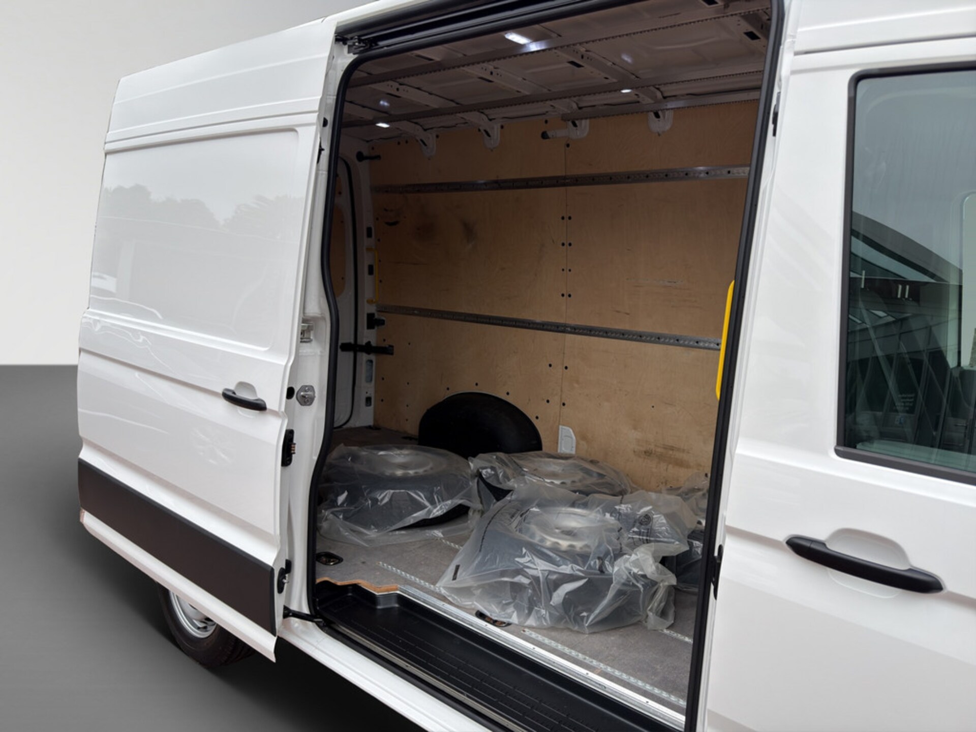 Volkswagen Crafter Kasten mittlerer Radstand