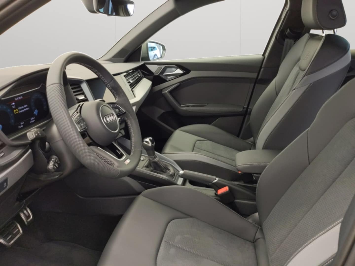Bild über Audi A1 allstreet 30 TFSI S tronic - für weitere Informationen kontaktieren Sie den Audi Partner