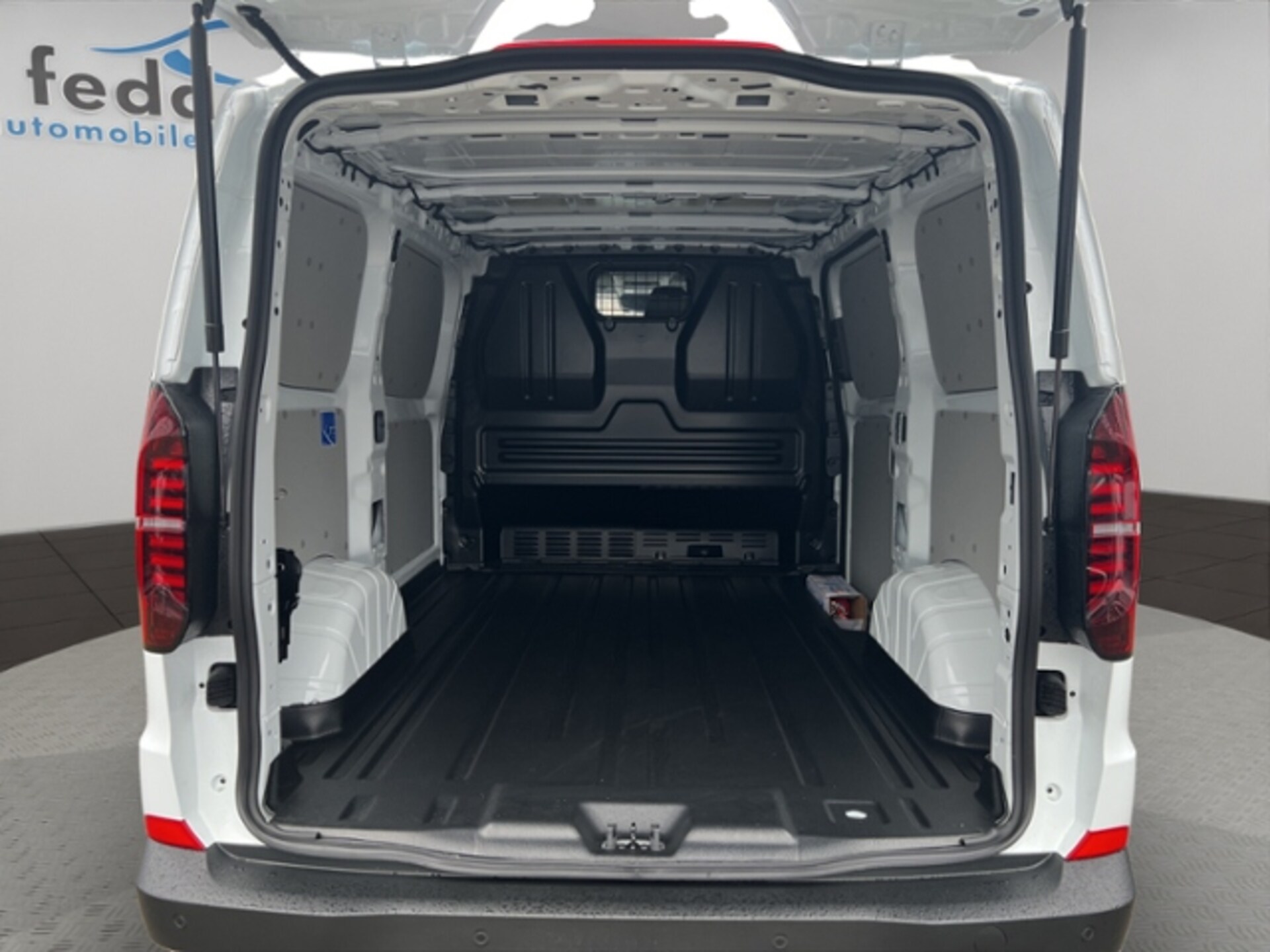 Volkswagen Transporter Kasten kurzer Radstand