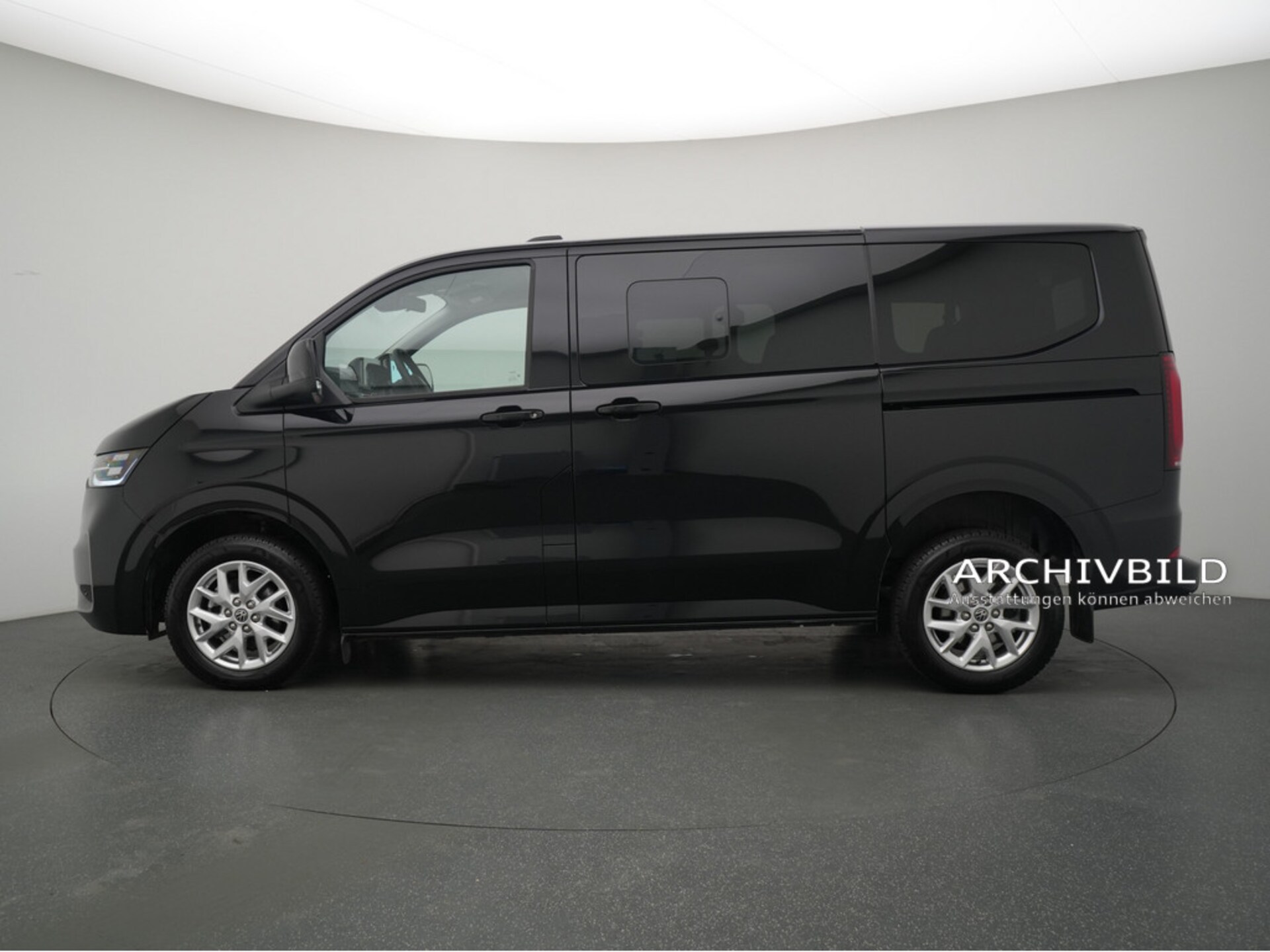 Volkswagen Caravelle Style