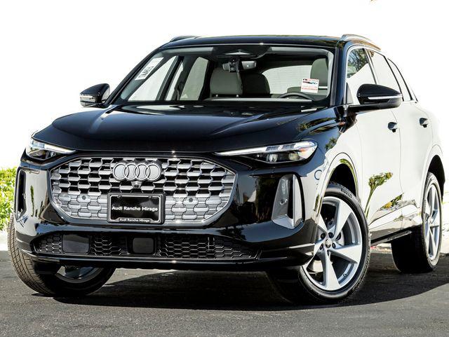 2026 Audi Q5 Premium Plus quattro's photo