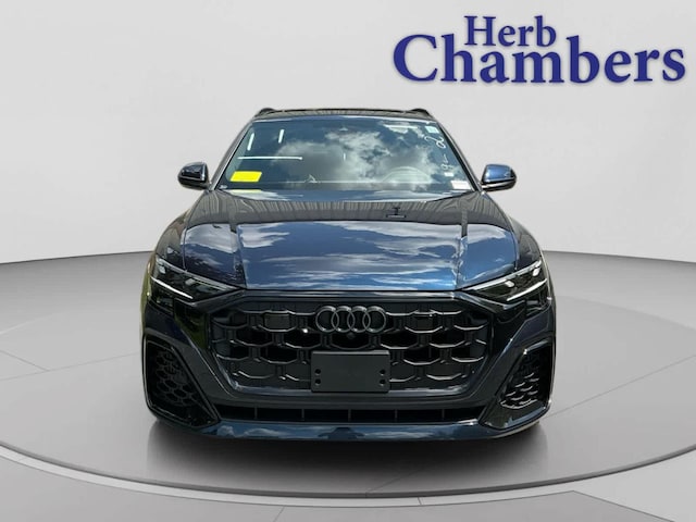2026 Audi Q8